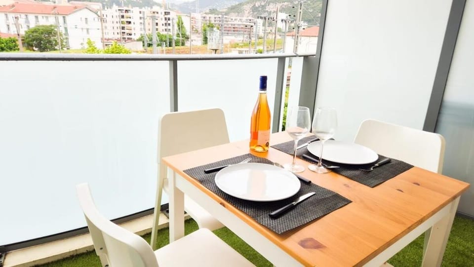 View (from property/room), Dining area