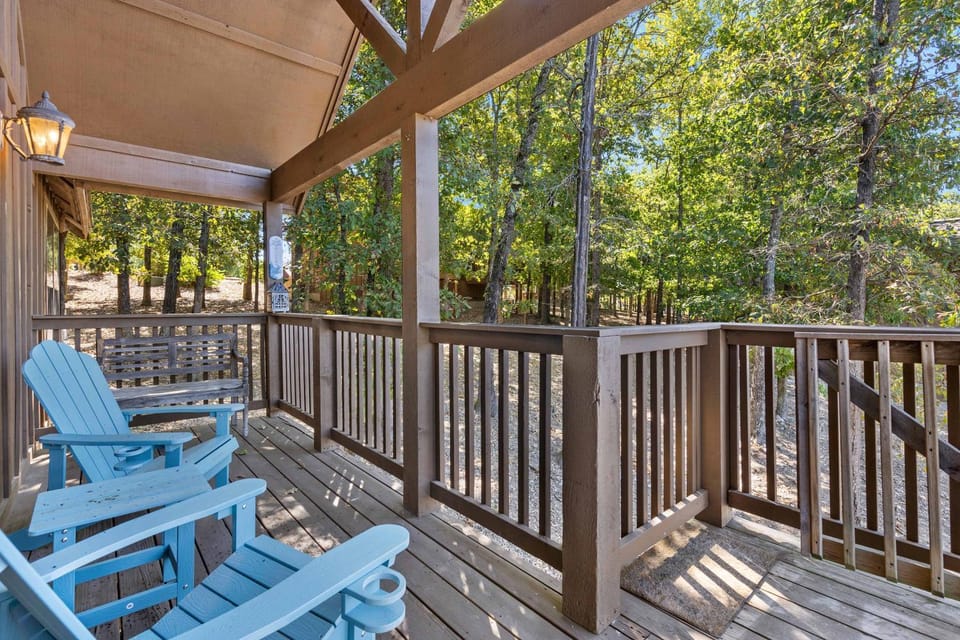 Grey Moose Lodge with Amenities Access House in Table Rock Lake