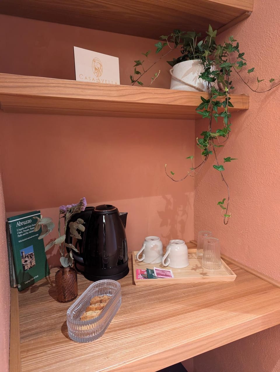 Coffee/tea facilities