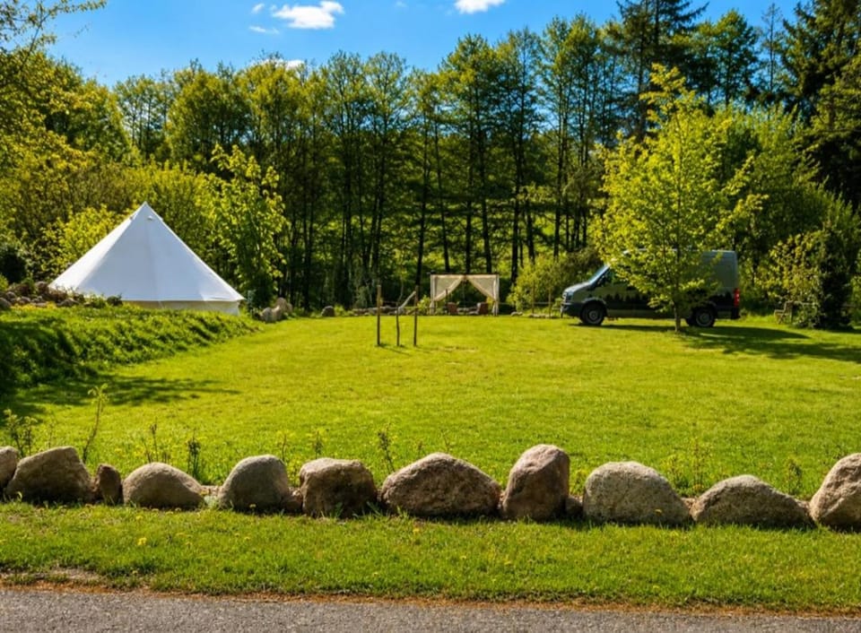 Naturcamping #Tipi #Zelt #Jurte #Glamping in der Seenplatte MST Mecklenburgische Seenplatte #Mecklenburg-Vorpommern Luxury tent in Mecklenburgische Seenplatte