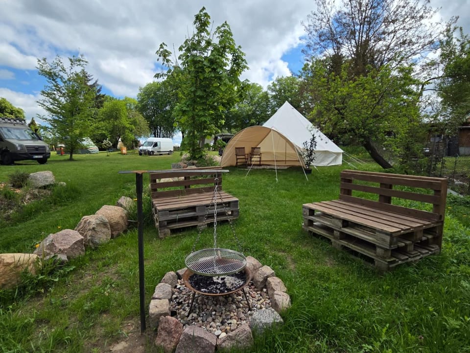 Naturcamping #Tipi #Zelt #Jurte #Glamping in der Seenplatte MST Mecklenburgische Seenplatte #Mecklenburg-Vorpommern Luxury tent in Mecklenburgische Seenplatte