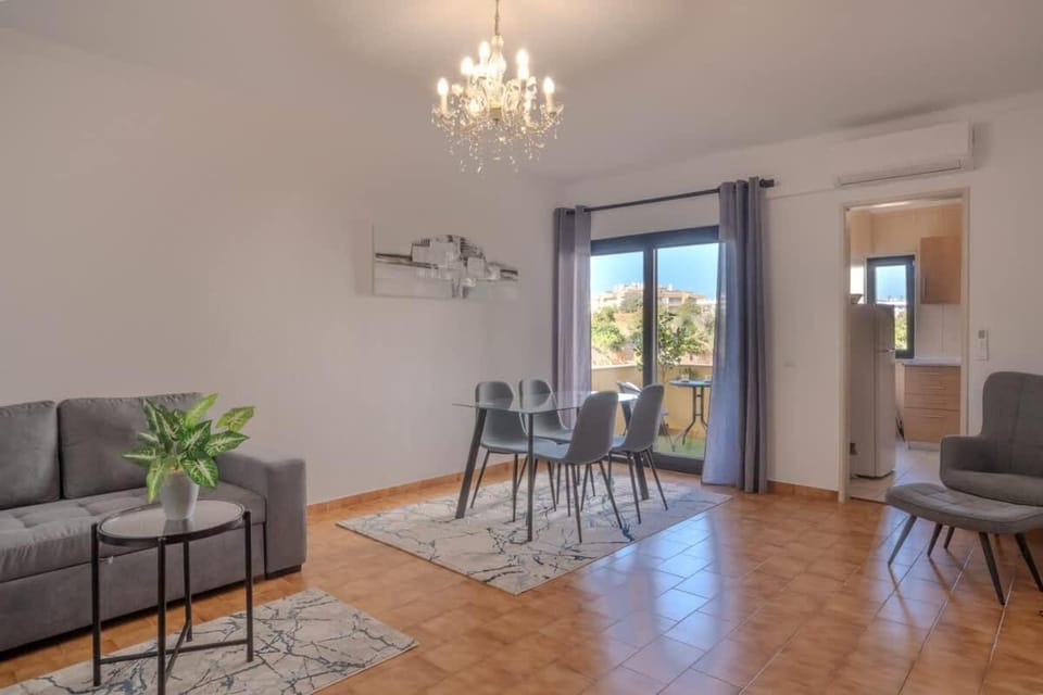 Casa Rocha Portimao with Terrace Apartment in Portimao