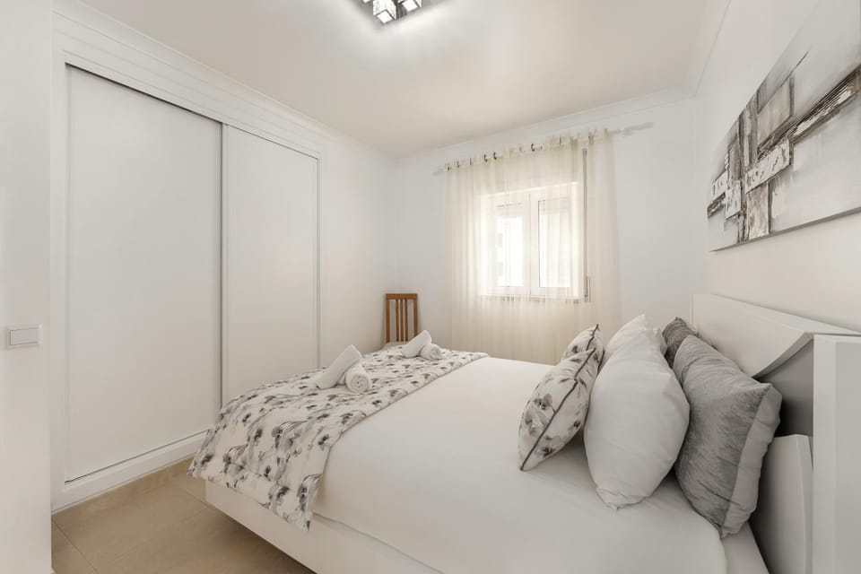 Bed, Bedroom, wardrobe