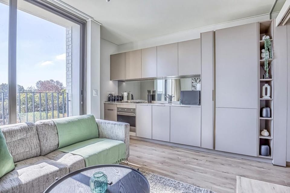 Comfy Unit at One Rosebank Apartment in Johannesburg