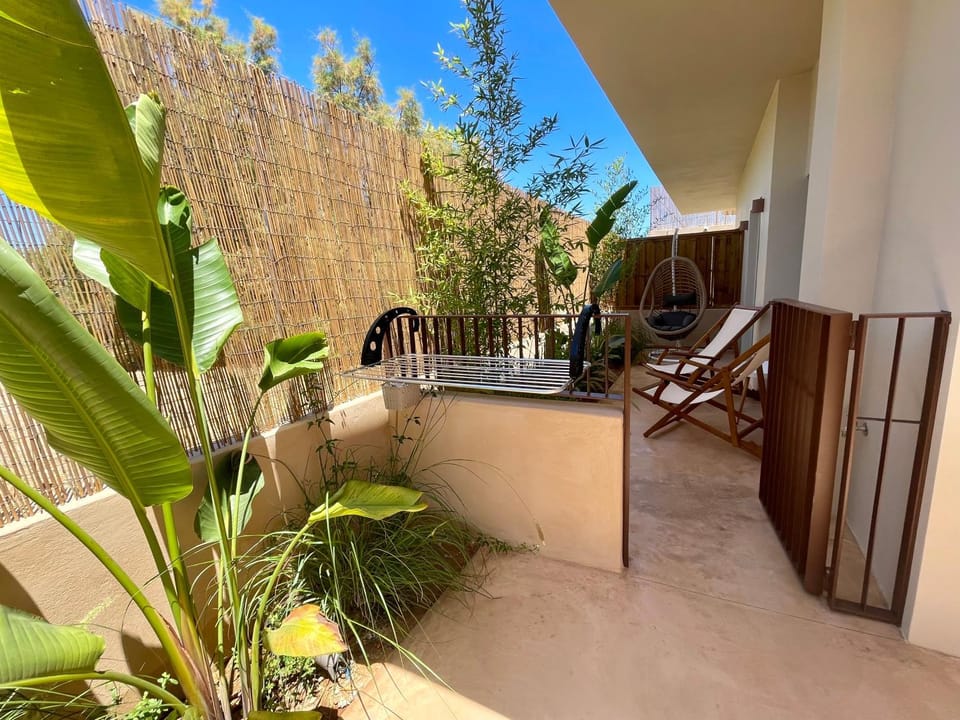 Garden, Garden view