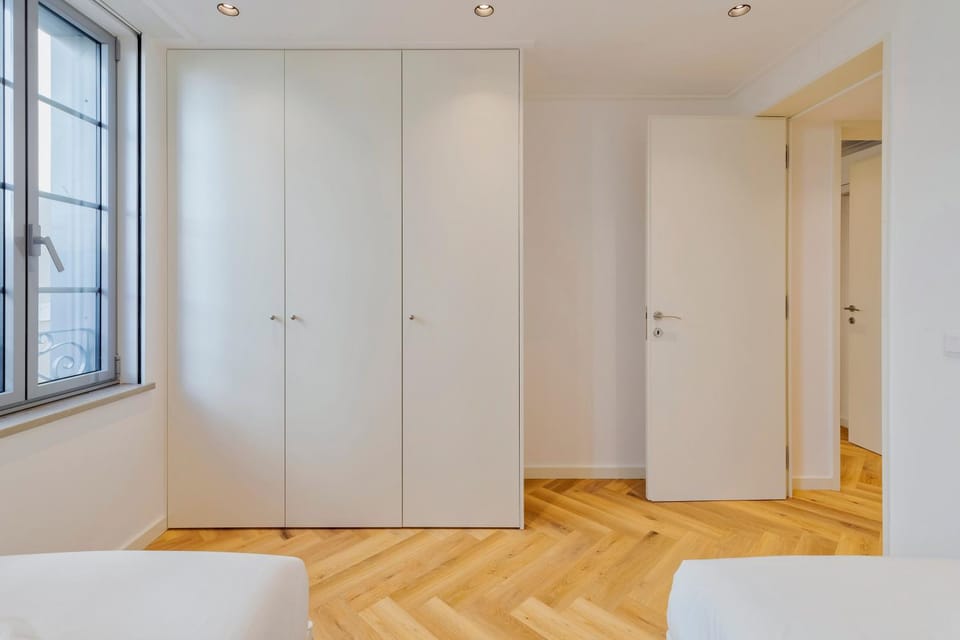 Bed, Photo of the whole room, Bedroom, wardrobe