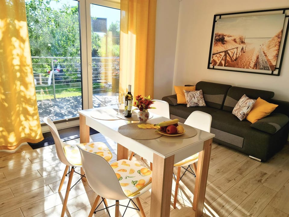 Garden, Balcony/Terrace, Seating area, Dining area