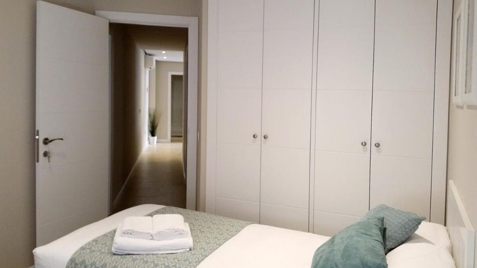 VIVIENDA TRIANA Centro Apartment in Seville
