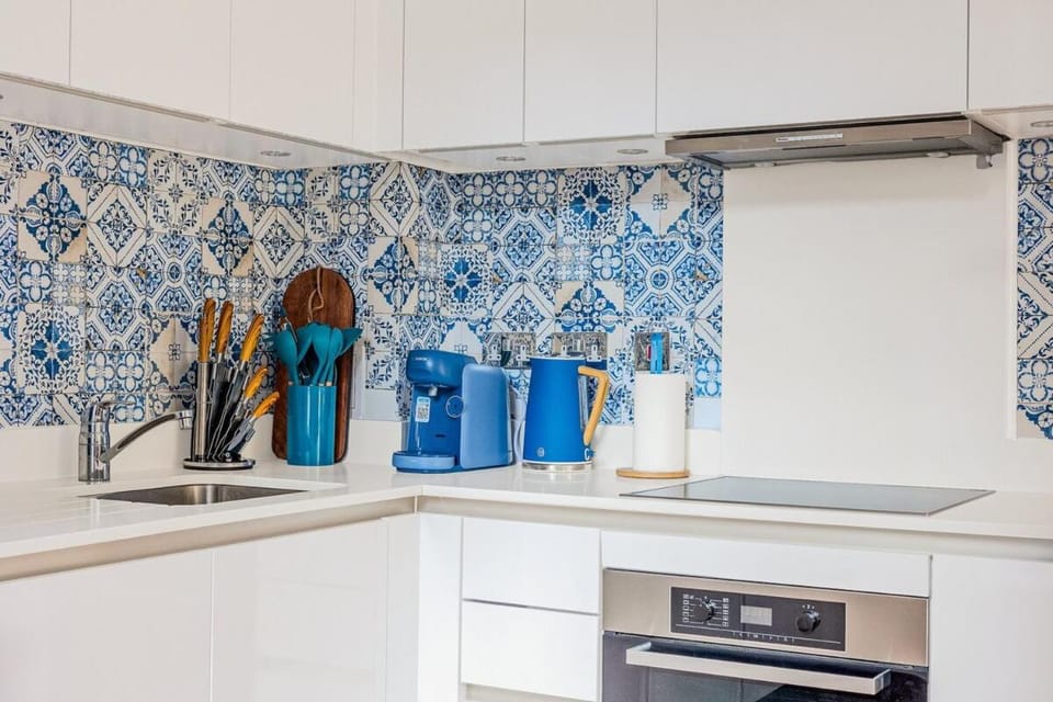 Holborn Modern Flat Apartment in London Borough of Islington