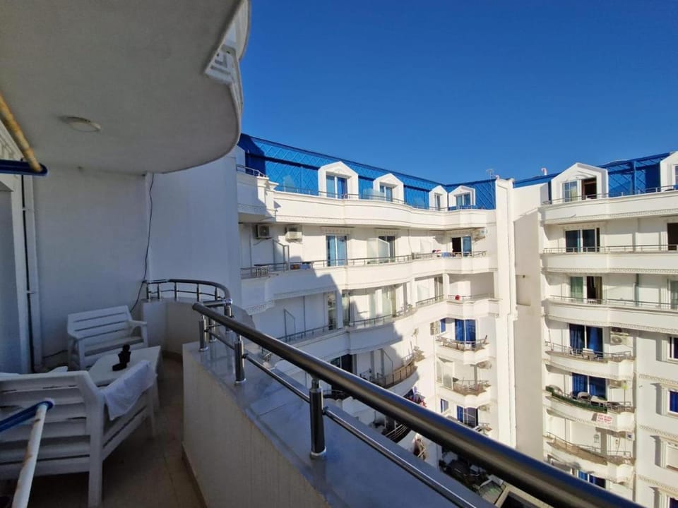 View (from property/room), Balcony/Terrace