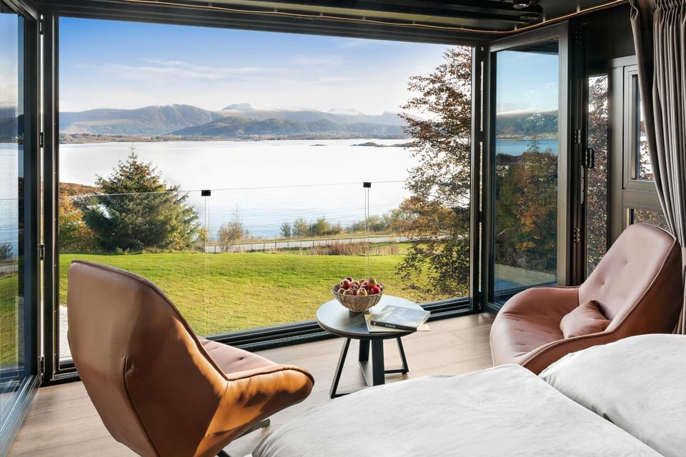 View (from property/room), Seating area, Mountain view, Sea view