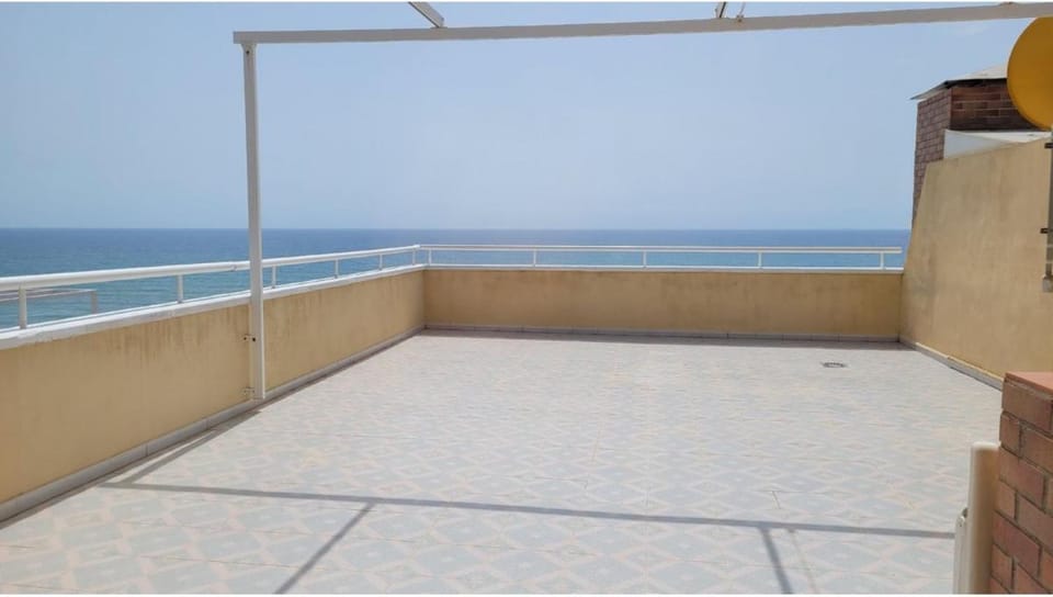 inmo Cosmos Acapulco frontal Apartment in Valencian Community