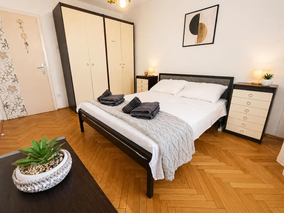 Balcony/Terrace, Bedroom