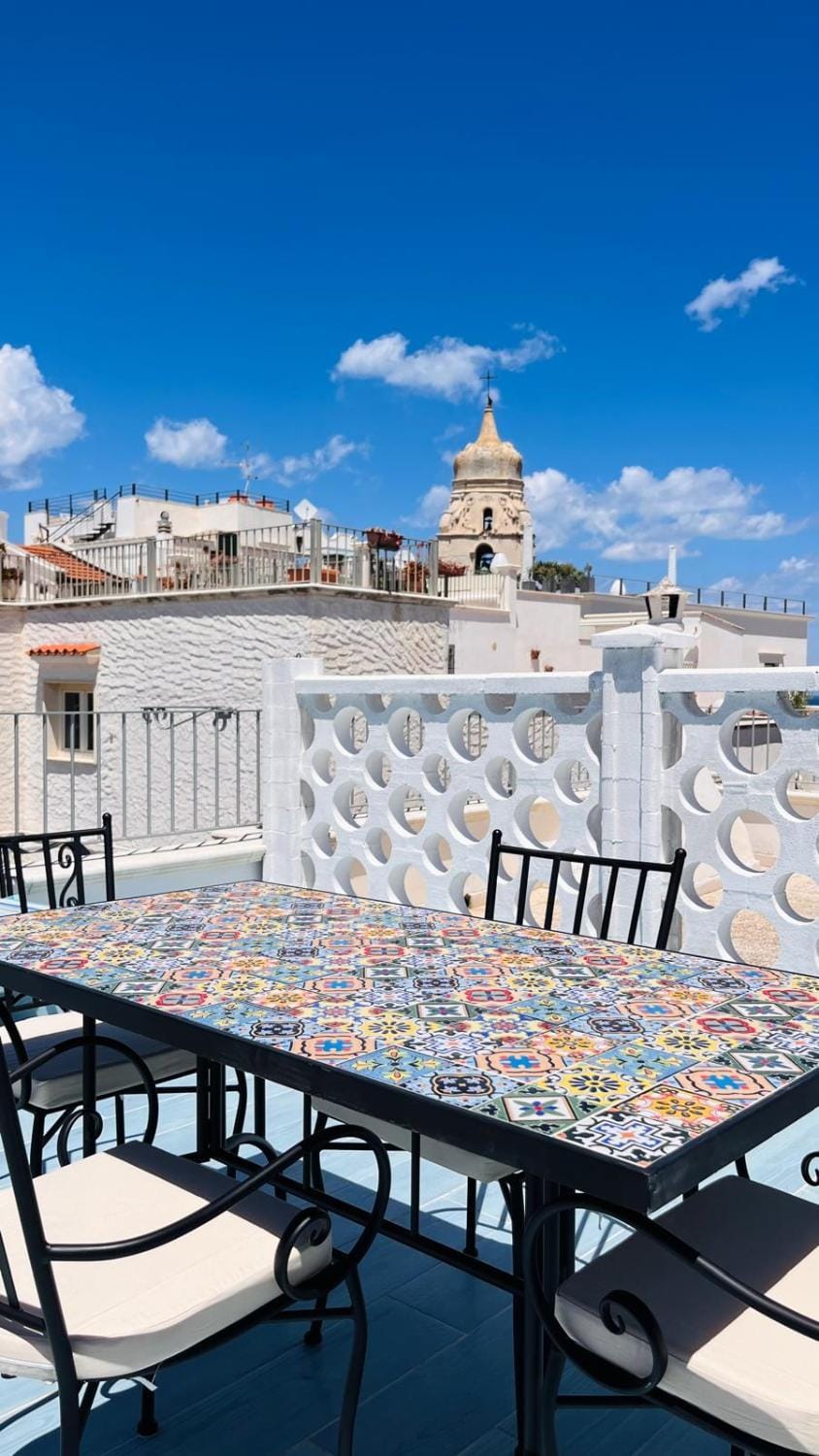 Day, View (from property/room), Balcony/Terrace, Dining area