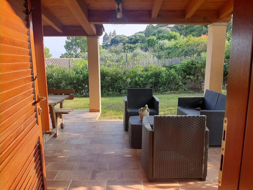 Patio, Garden view
