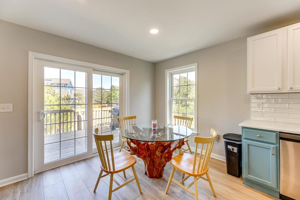 Broadkill Beach Gem w/ Beach Access, Dogs Welcome House in Broadkill Beach