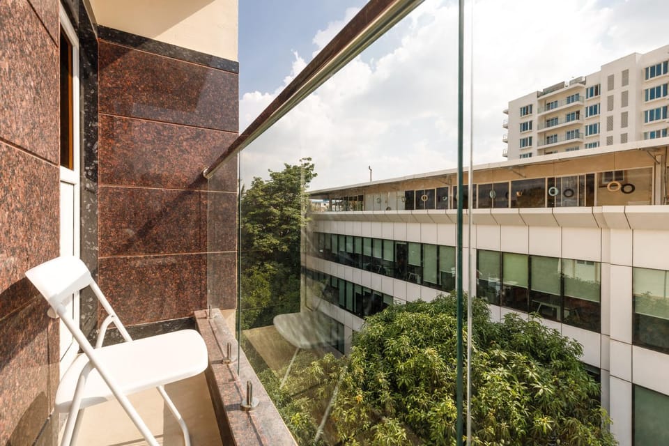 View (from property/room), Balcony/Terrace