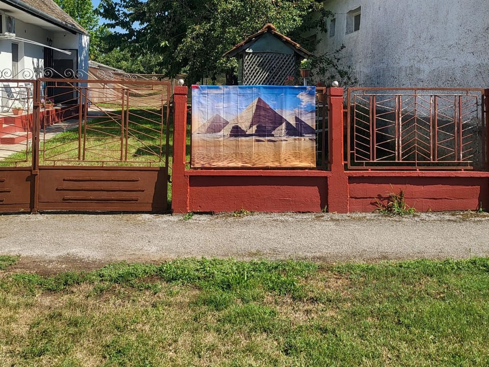 Pyramids Piramis Vendeghaz Apartment in Hungary