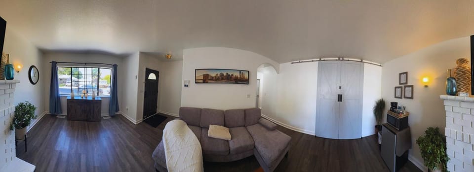 Photo of the whole room