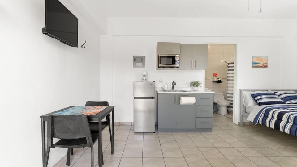 The Tiny Salty Box Studio Apartment in Rincón