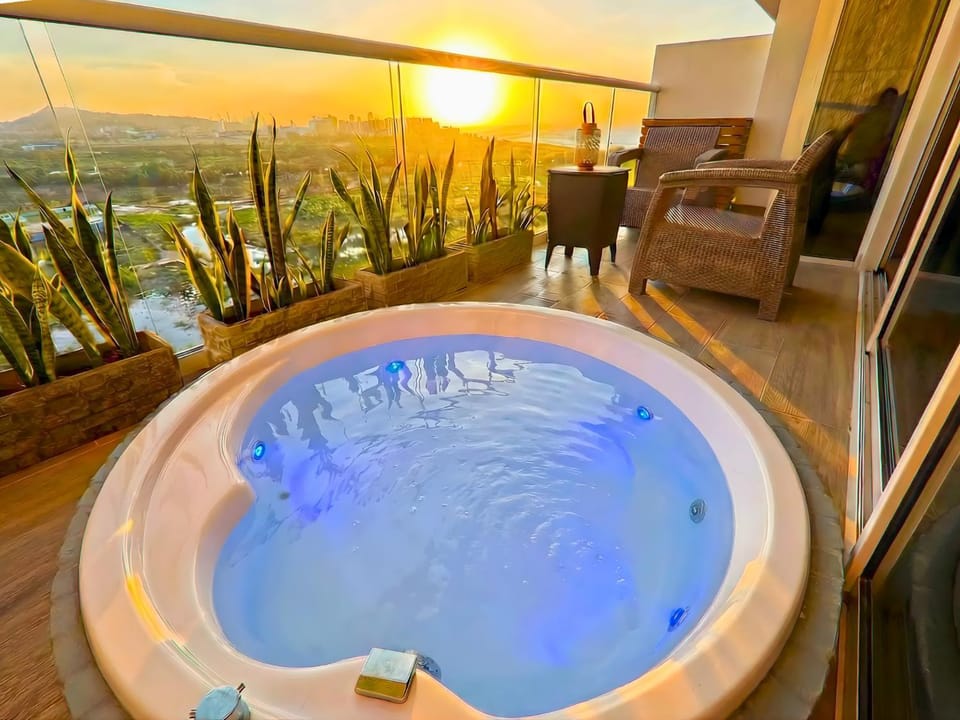Balcony/Terrace, Balcony/Terrace