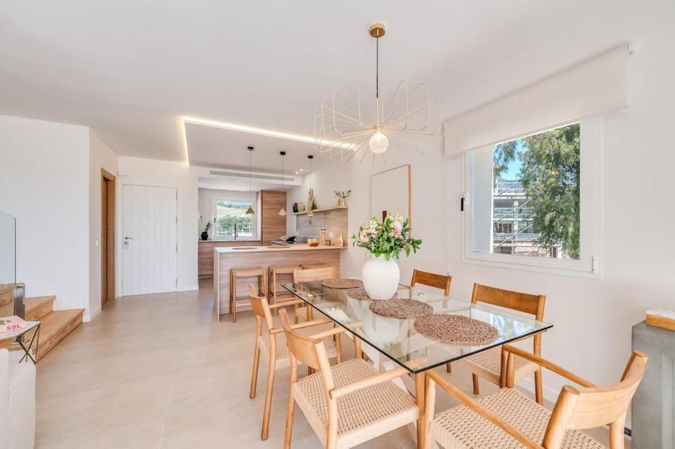 New modern townhouse in Marbella Apartment in Marbella