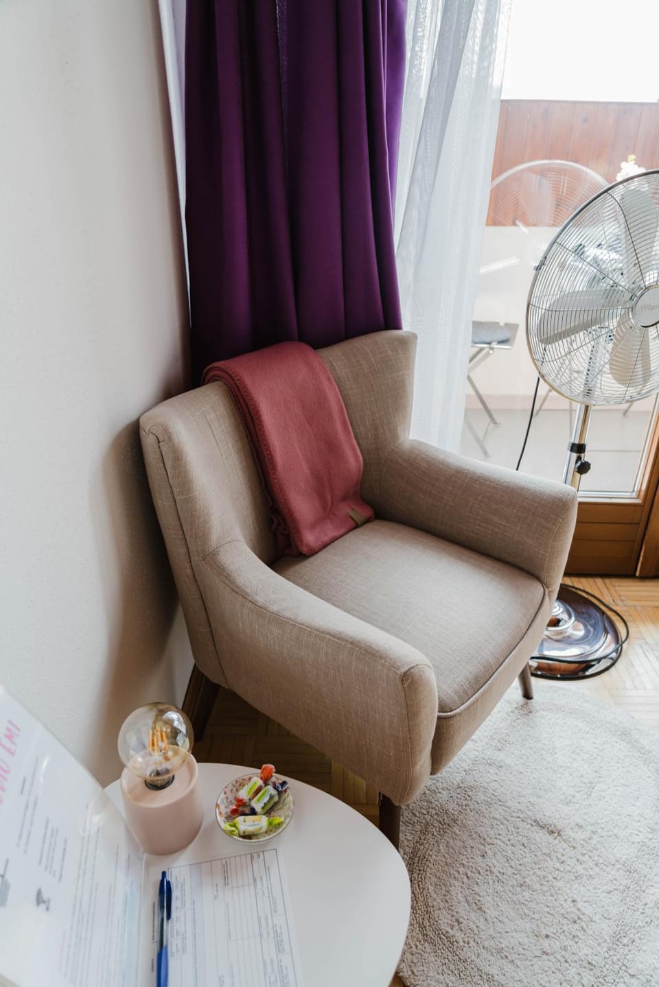 Seating area