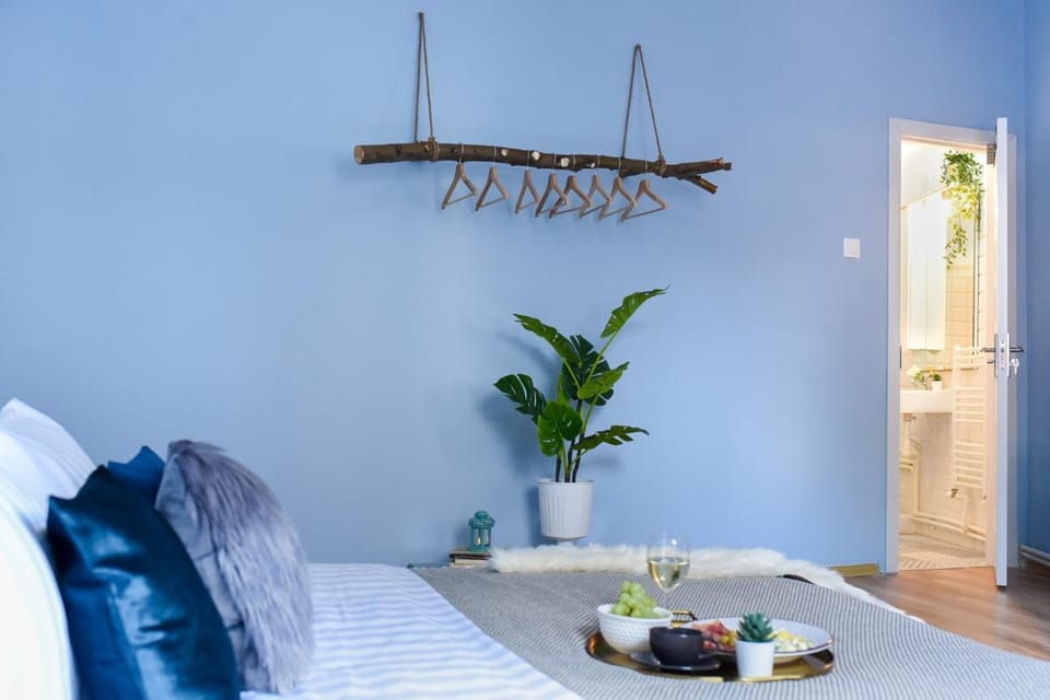 Bed, Bathroom, Bedroom