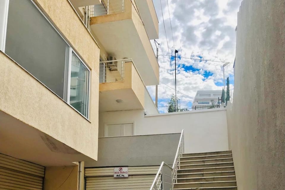 Cosy and Comfy Apartment 2 min walk to the beach Apartment in Sarandë