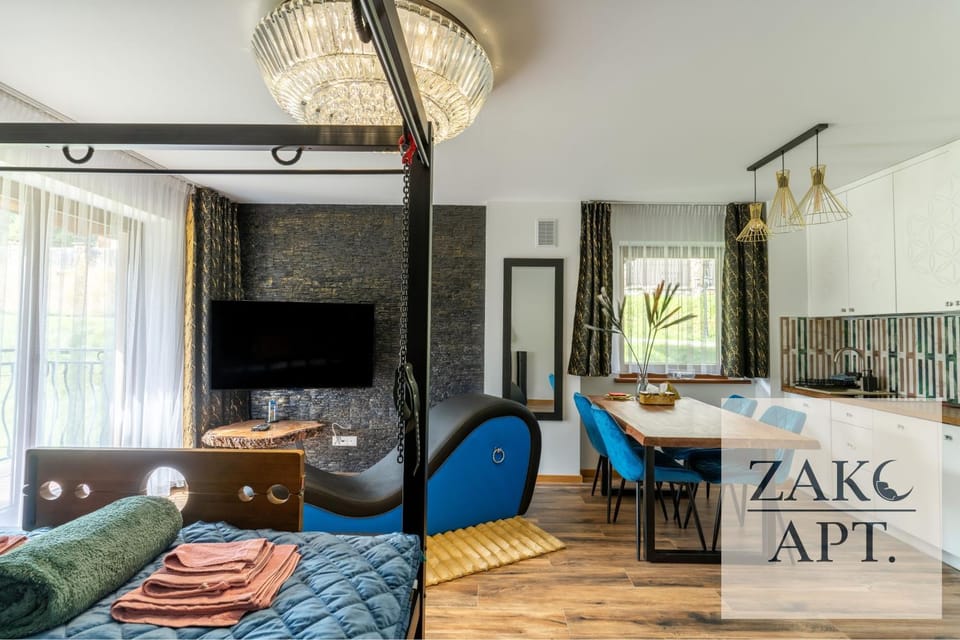 Kitchen or kitchenette, Evening entertainment, Bedroom