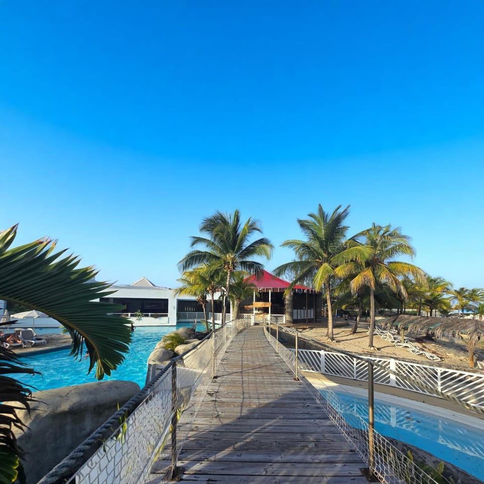 Natural landscape, Swimming pool