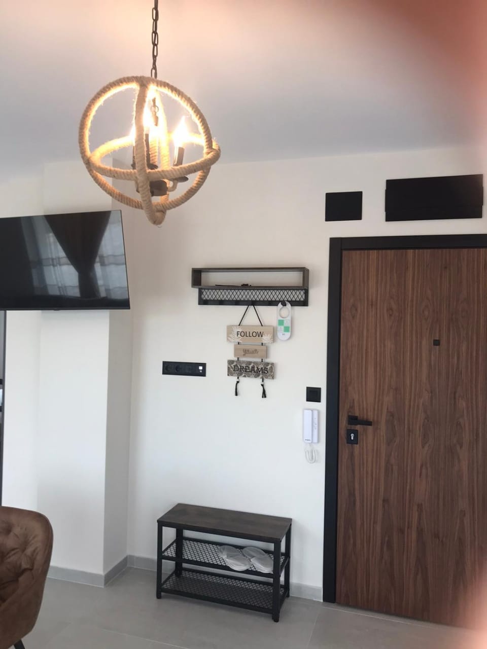 TV and multimedia, air conditioner