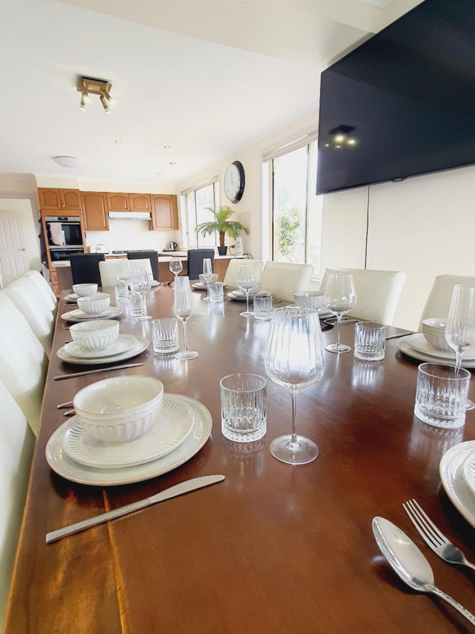 Alpine Vista Large Family Holiday Home House in Berridale
