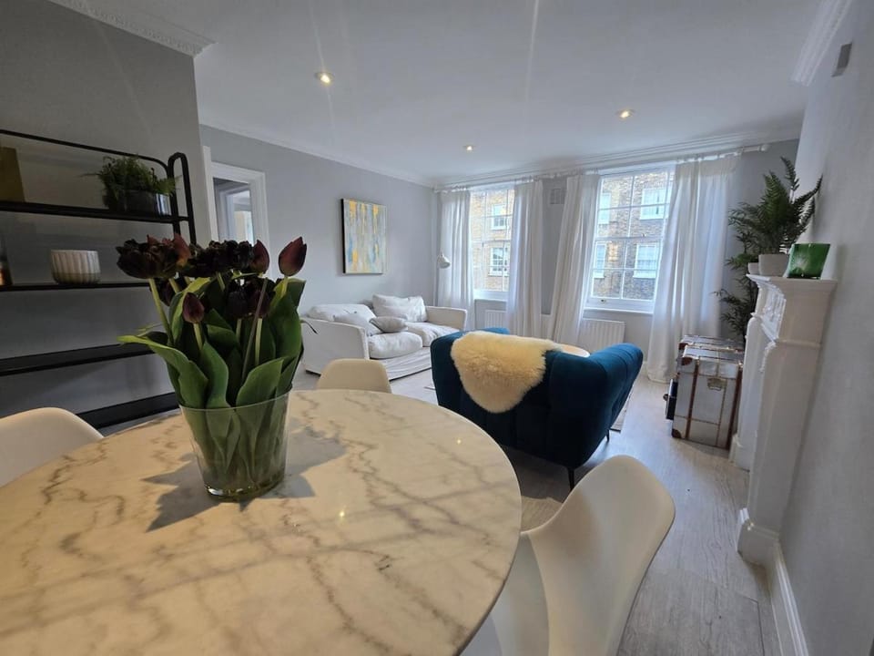 3BD Gorgeous Family Patience Apartment in London Borough of Islington