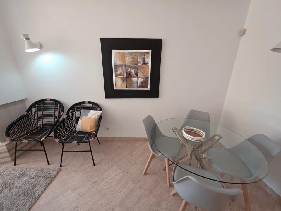 Alojamento da Praia da Areia Branca Apartment in Lisbon District