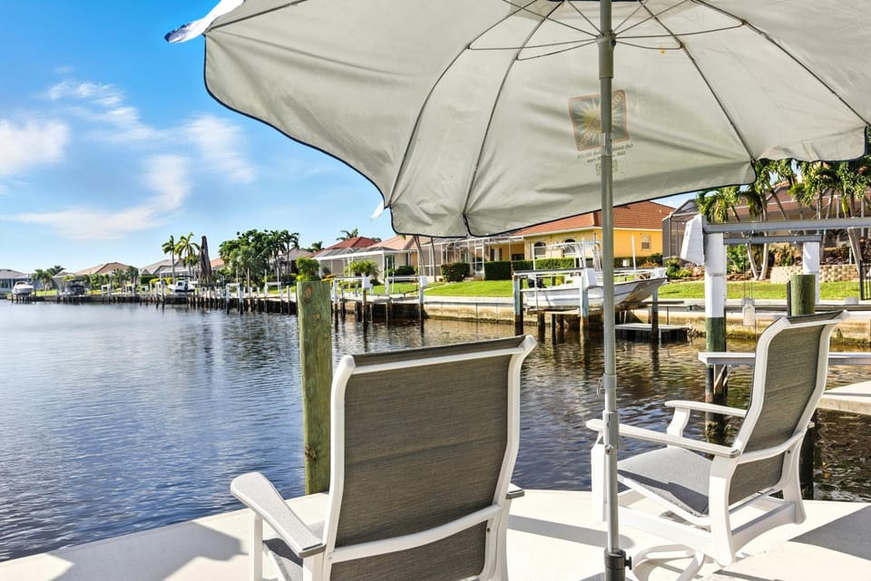 Sunset Views & Dock: Canal-Front Punta Gorda Home! House in Charlotte Park