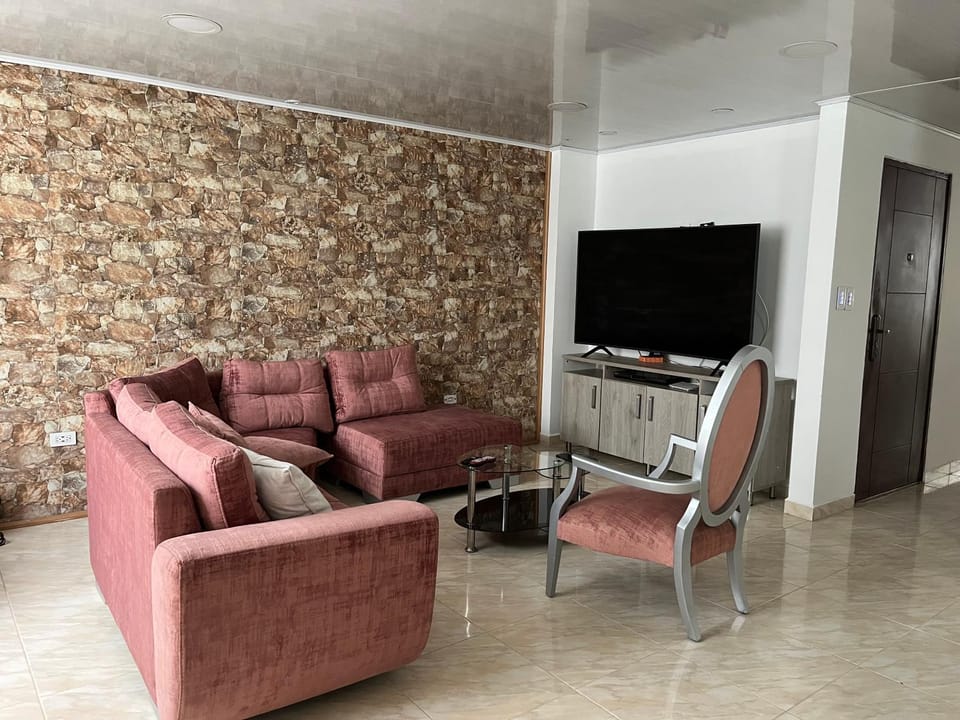 Communal lounge/ TV room, Evening entertainment
