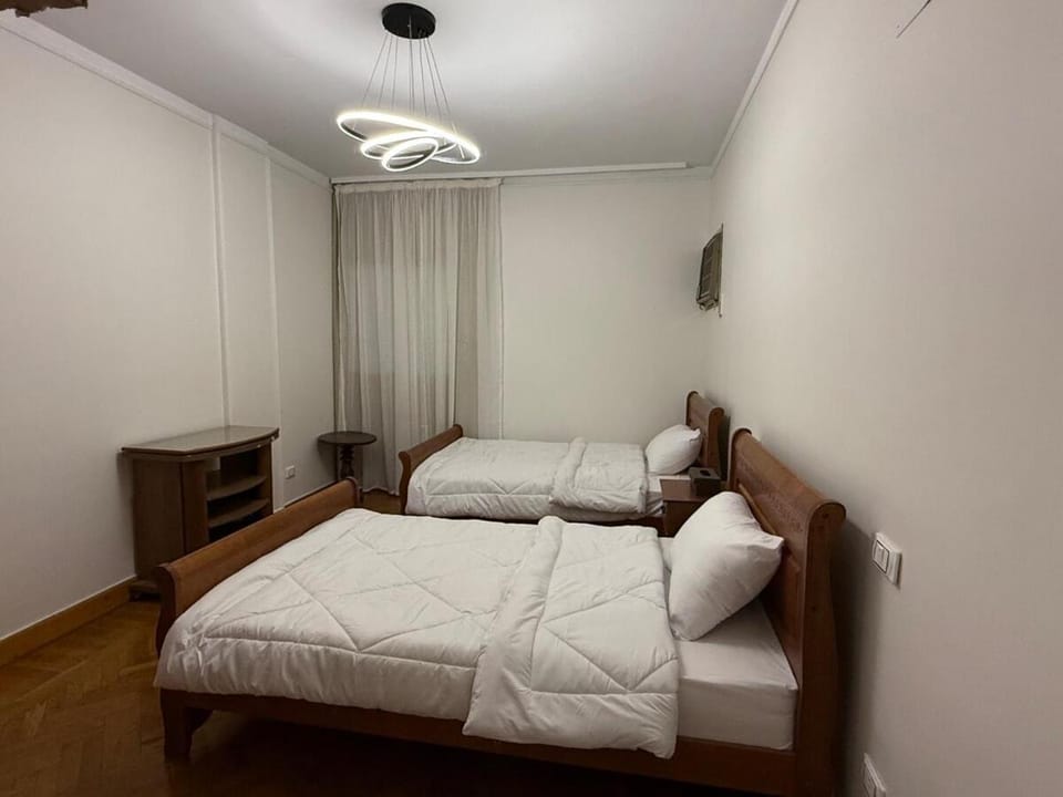 شقه 3 غرف في الزمالك فيو مفتوح Apartment in Cairo