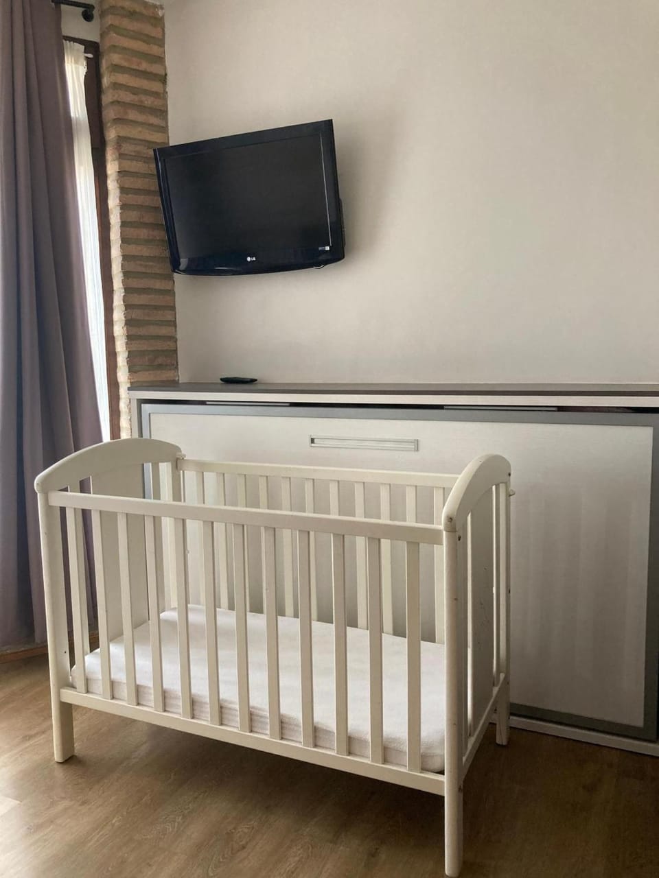 cot