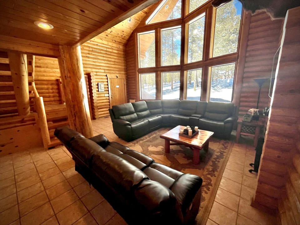TV and multimedia, View (from property/room), View (from property/room), Living room, Garden view, Garden view