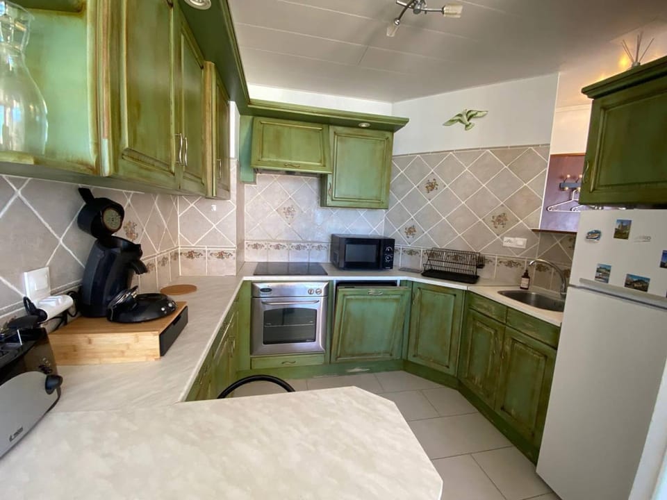 Appartement T3 Duplex 6 Pers. avec Wi-Fi et Parking - Vue Mer à Le Barcarès - FR-1-81-638 Apartment in Le Barcarès