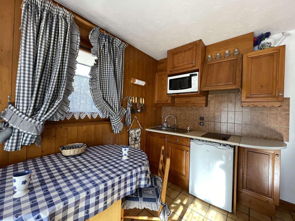 Studio cabine à Praz-sur-Arly proche pistes avec parking - FR-1-603-122 Cabin in Megève