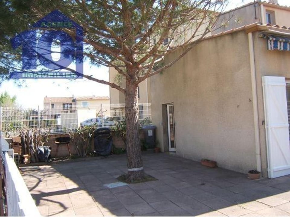 Maison 6 pers proche mer avec terrasse et parking - FR-1-781-97 House in Occitanie