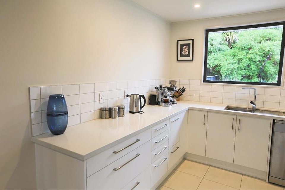 Stunning Mountain Views in Renovated Hamner Home House in Hanmer Springs