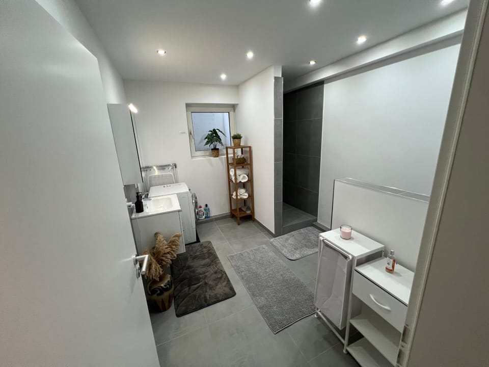 Messewohnung Meerbusch Duesseldorf Apartment in Dusseldorf