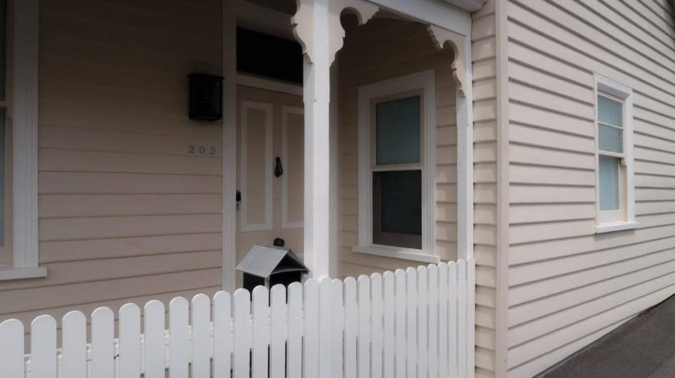 West Hobart 3 Bed Cottage with river and city views House in Hobart