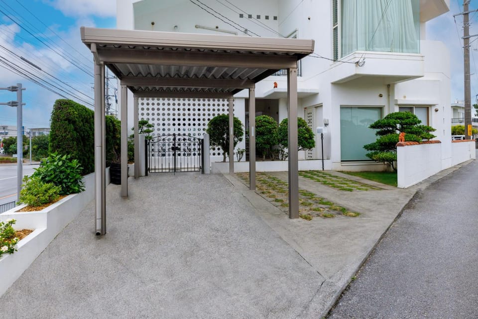 駐車場2台 海中道路や伊計島にアクセス良好 和室付き 最大5名宿泊施設 Guest house mum House in Okinawa Prefecture