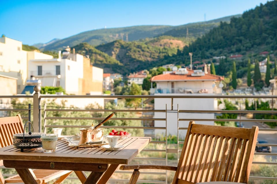 Day, View (from property/room), Balcony/Terrace, Mountain view