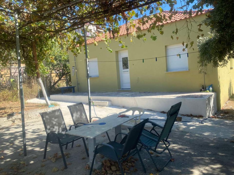 Property building, Balcony/Terrace