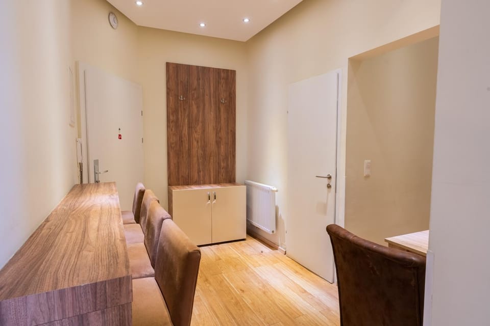 Seating area, wardrobe
